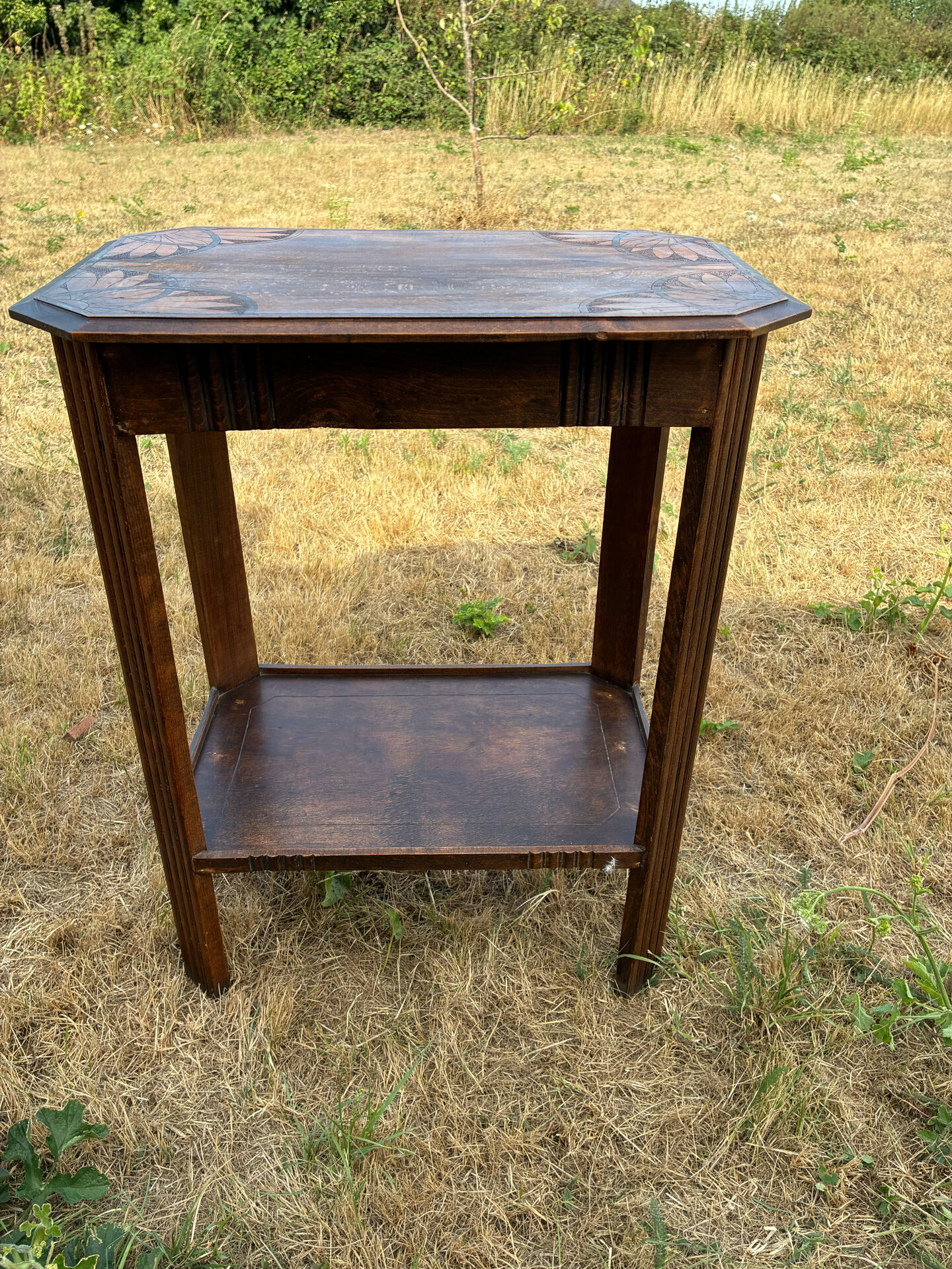 Table d’appoint art déco