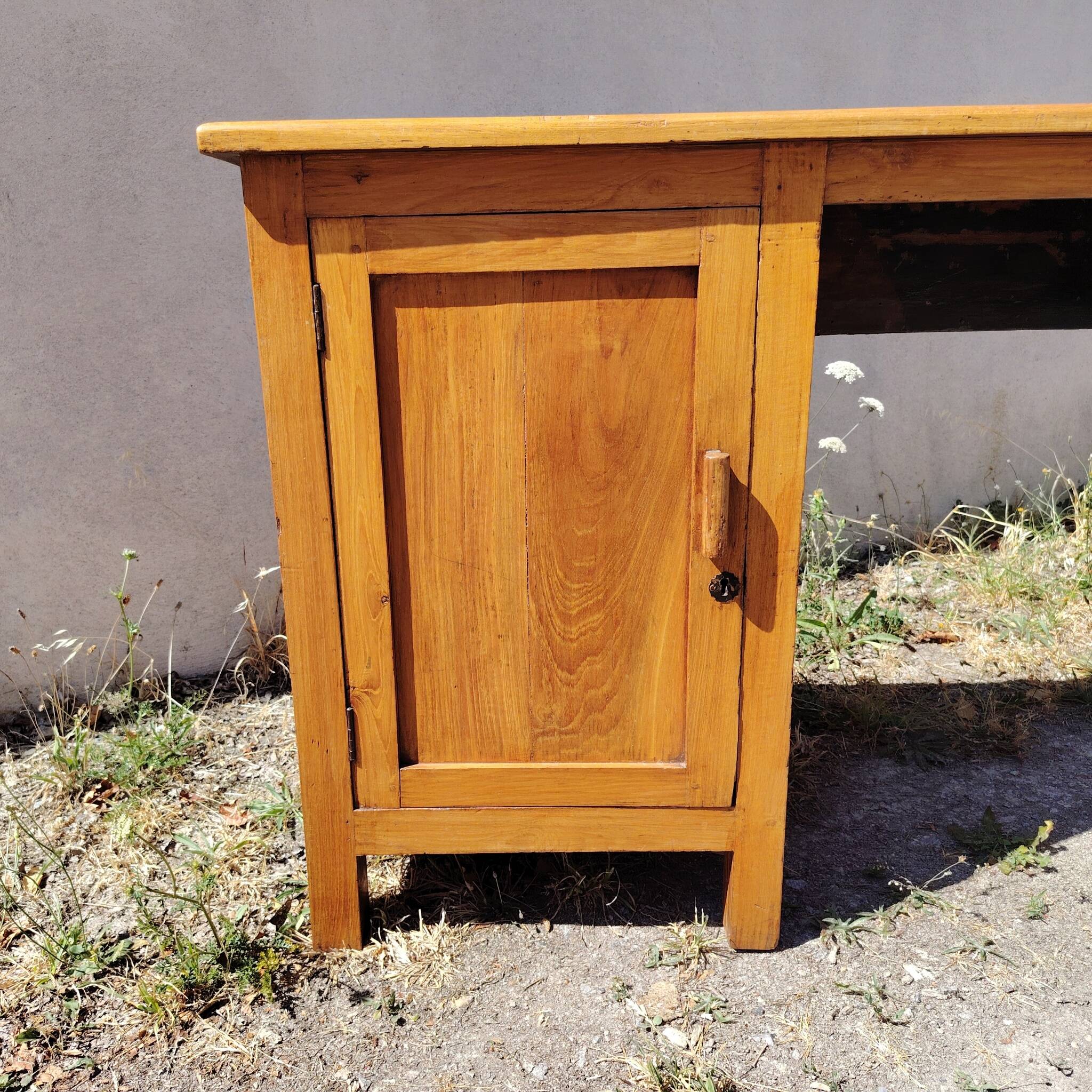 Bureau, console en bois vernis vintage