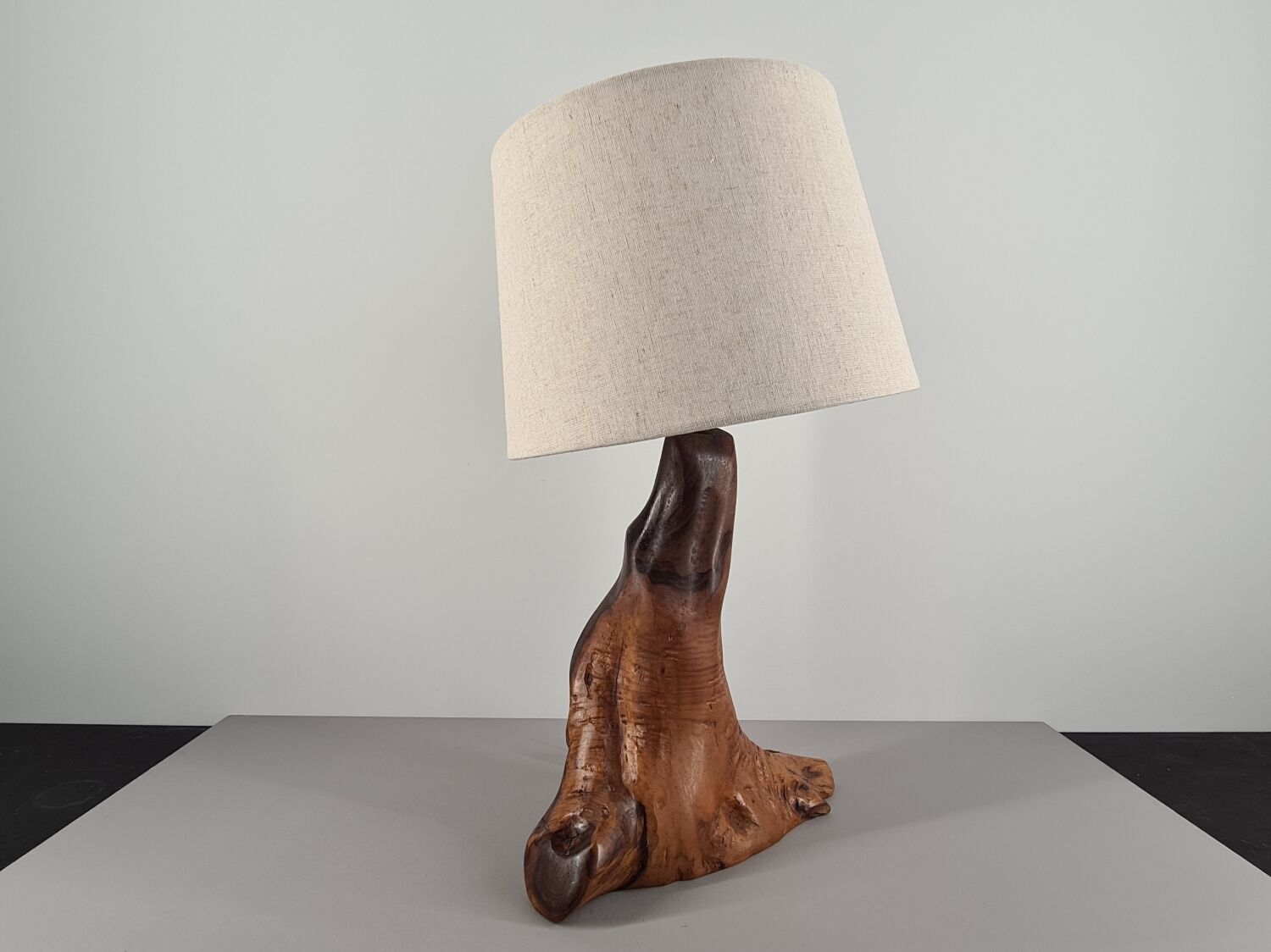 Brutalist stump lamp in olive wood 1950