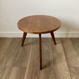 Tripod round coffee table