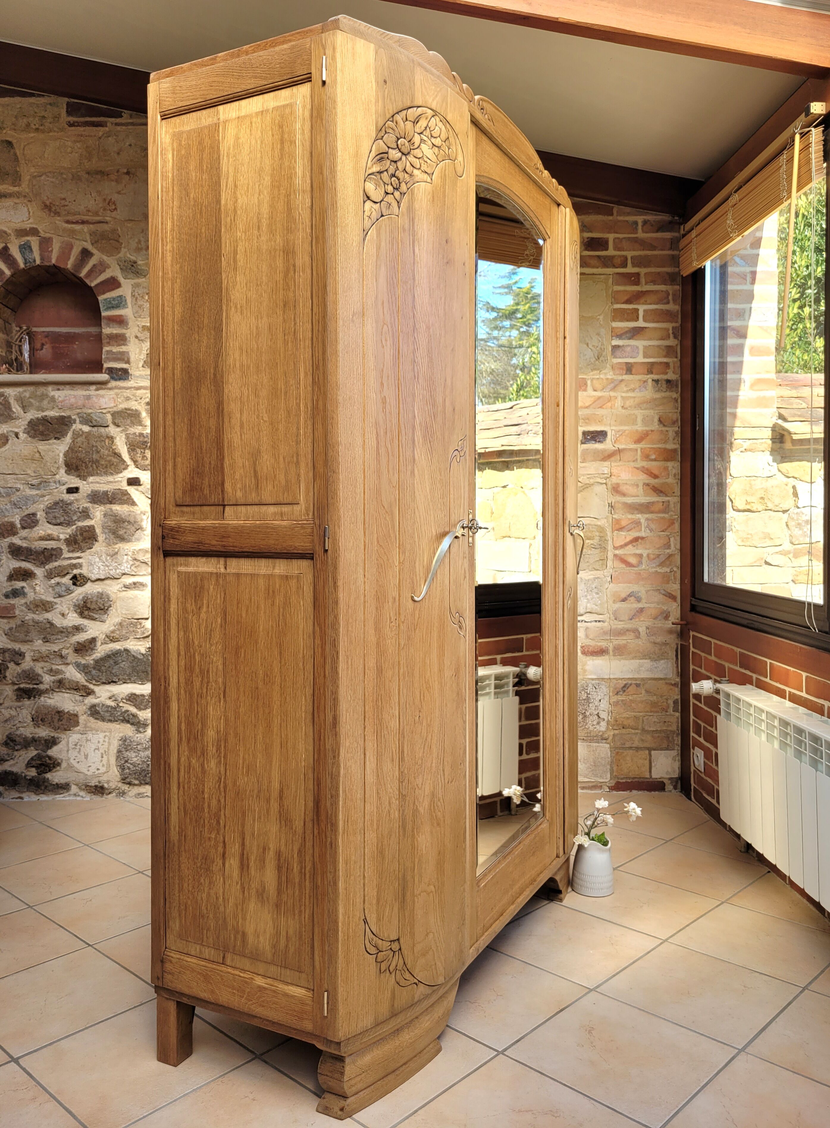 Art deco wardrobe