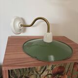 Enamelled sheet metal wall light