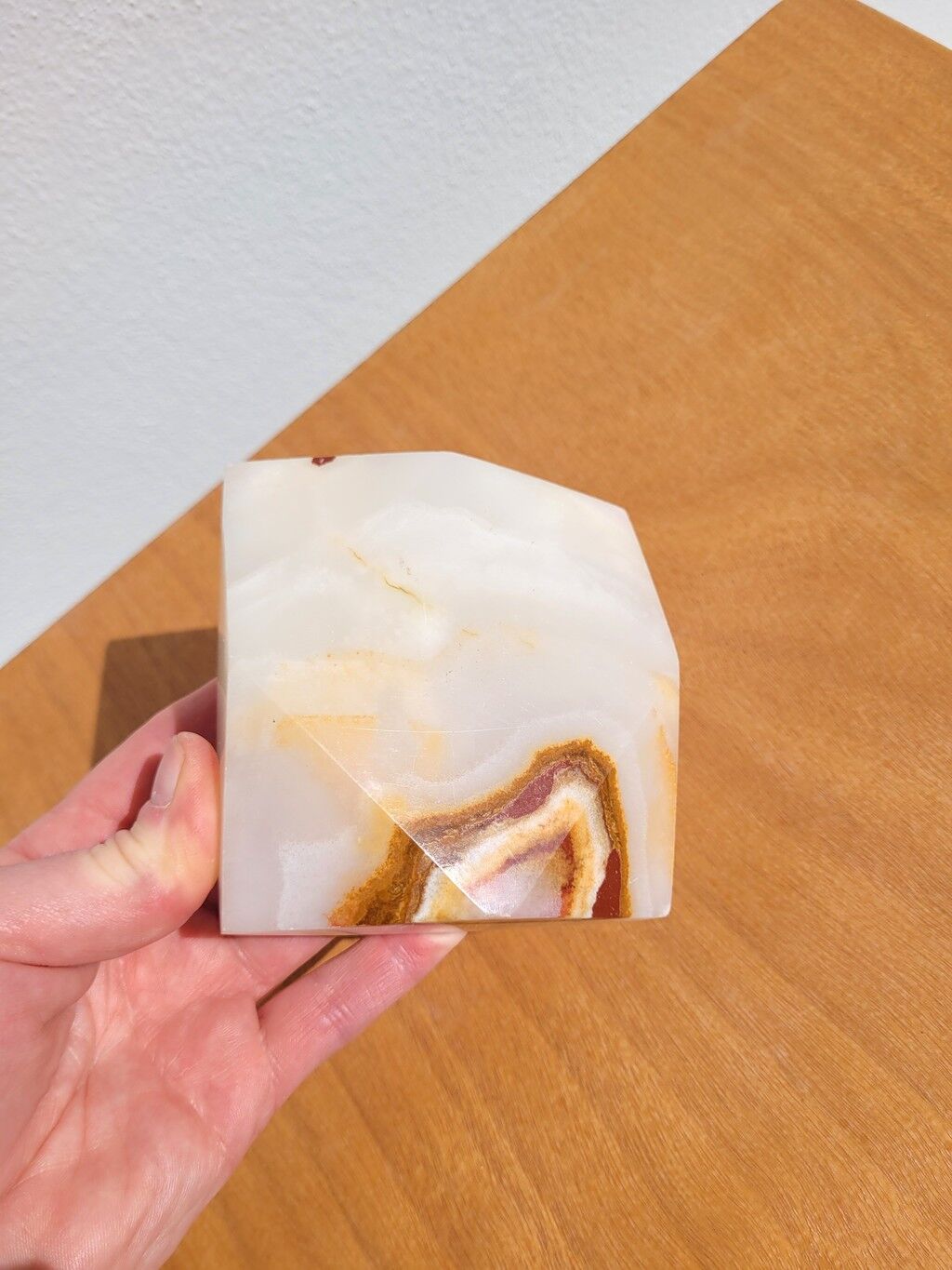 Vintage ashtray in diamond-shaped onyx