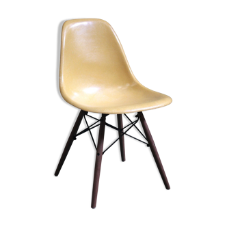 Chair Eames DSW "Ochre Light" Herman Miller 1970 edition