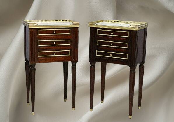Pair of Nightstands Mahogany White Carrara Marble Louis XVI Style