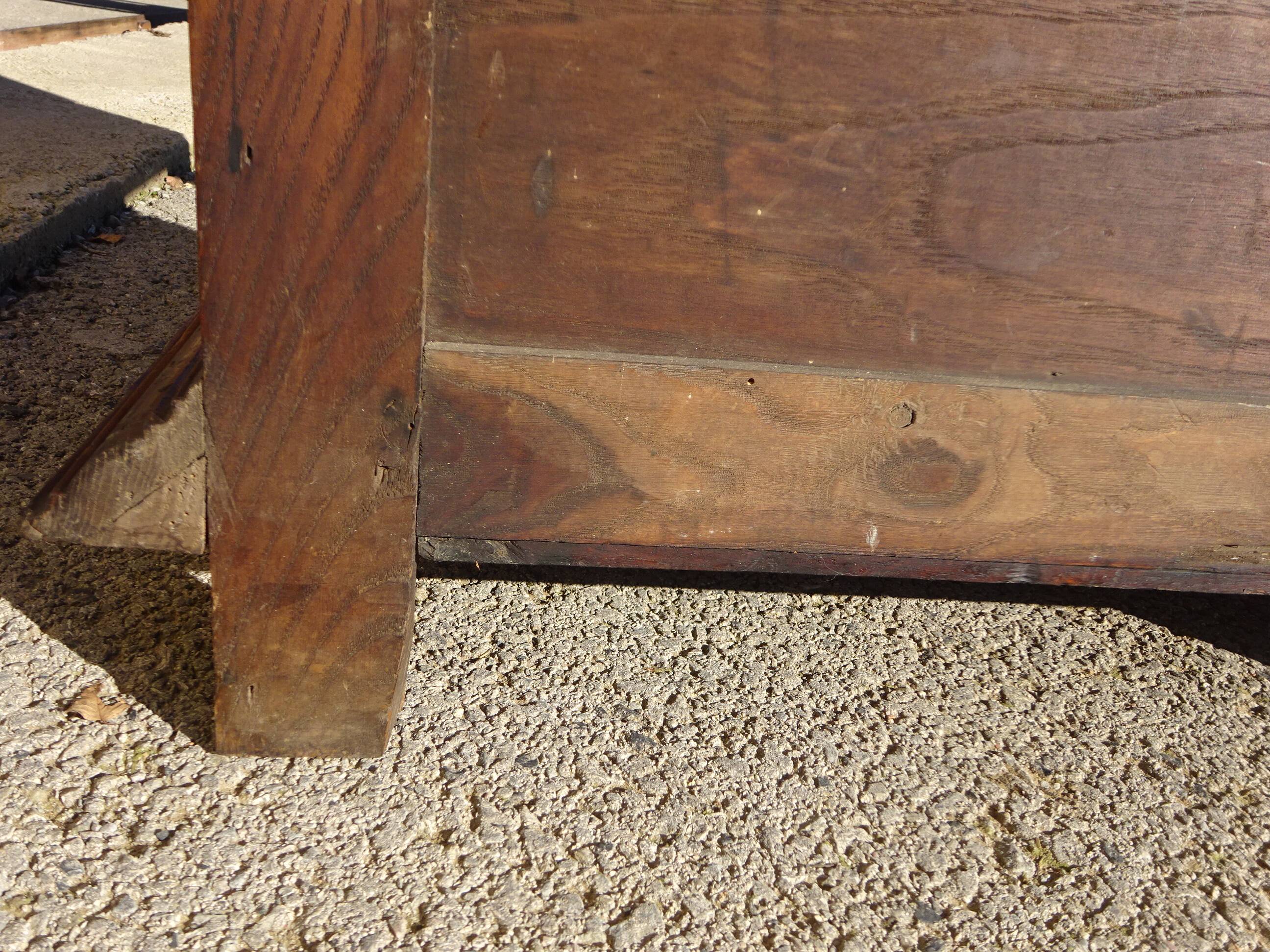 Former Bedel & Cie dresser