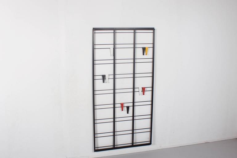 Dutch hangers 'Note Ladder' Pilastro