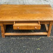 Table basse de ferme en chêne massif 1950 de 105cm