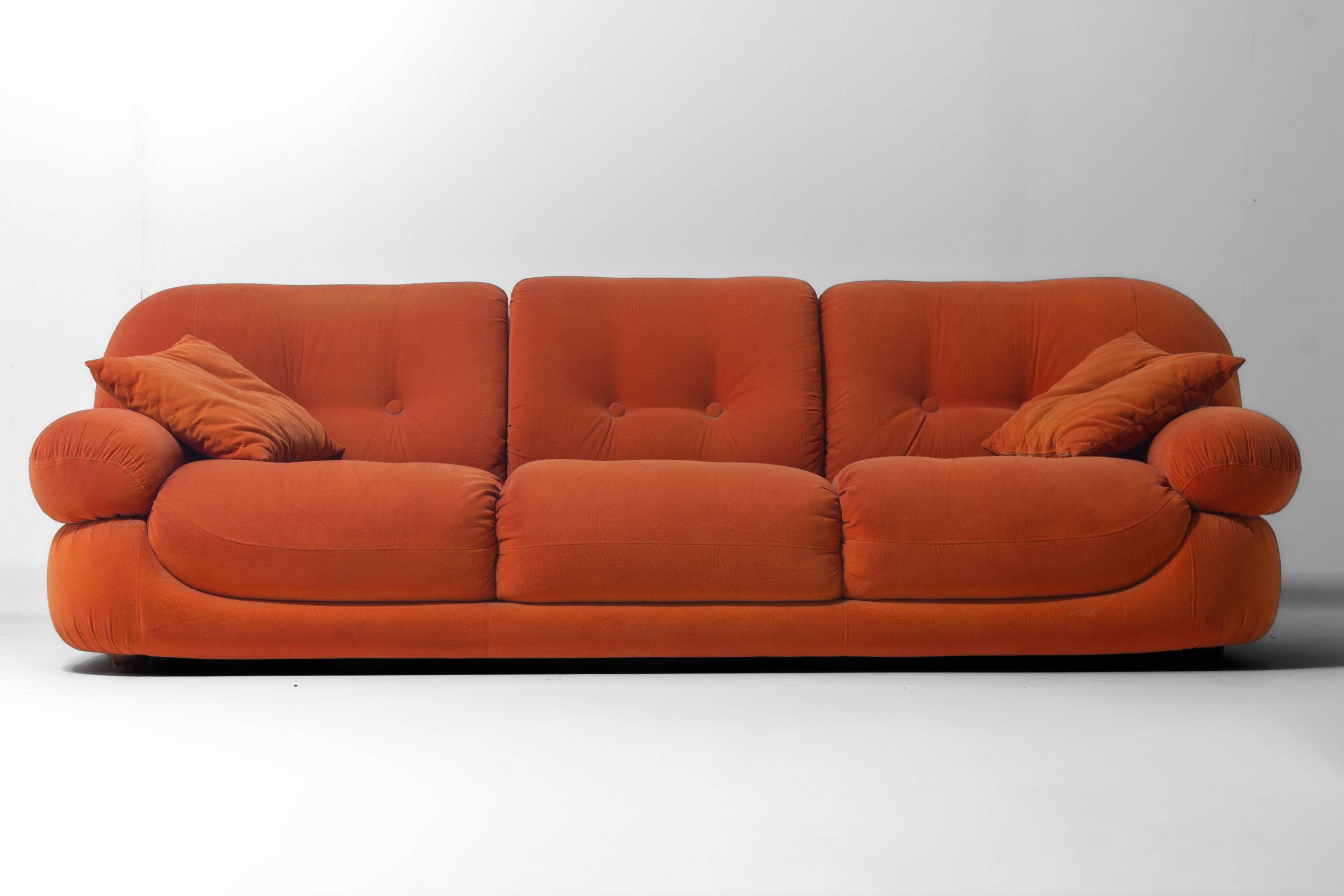 Vintage 'Sapporo' 3-seater sofa in suede by Mobil Girgi, 1970s