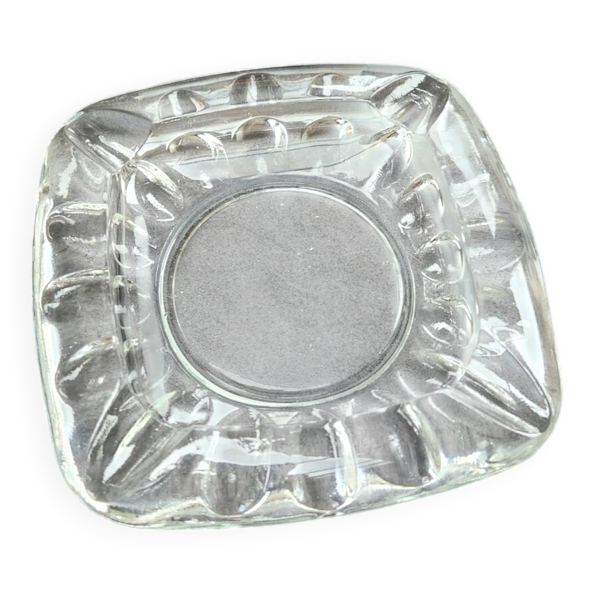 Solid glass ashtray/trinket tray 8