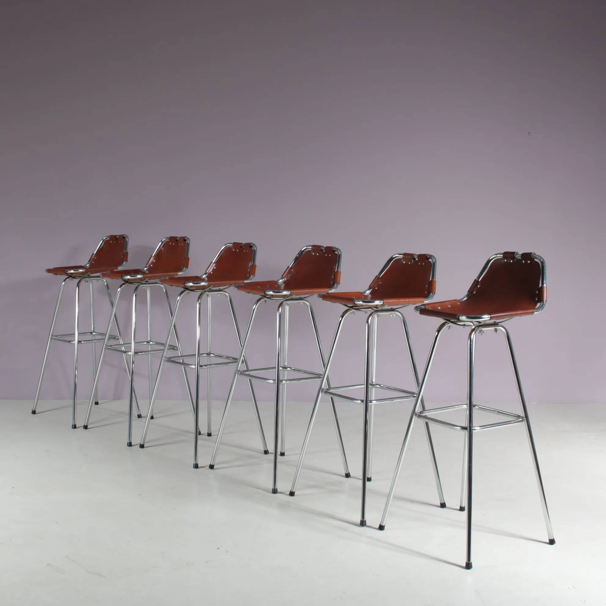 Tabourets « Les Arcs » de Charlotte Perriand, par Dal Vera, Italie, 1960