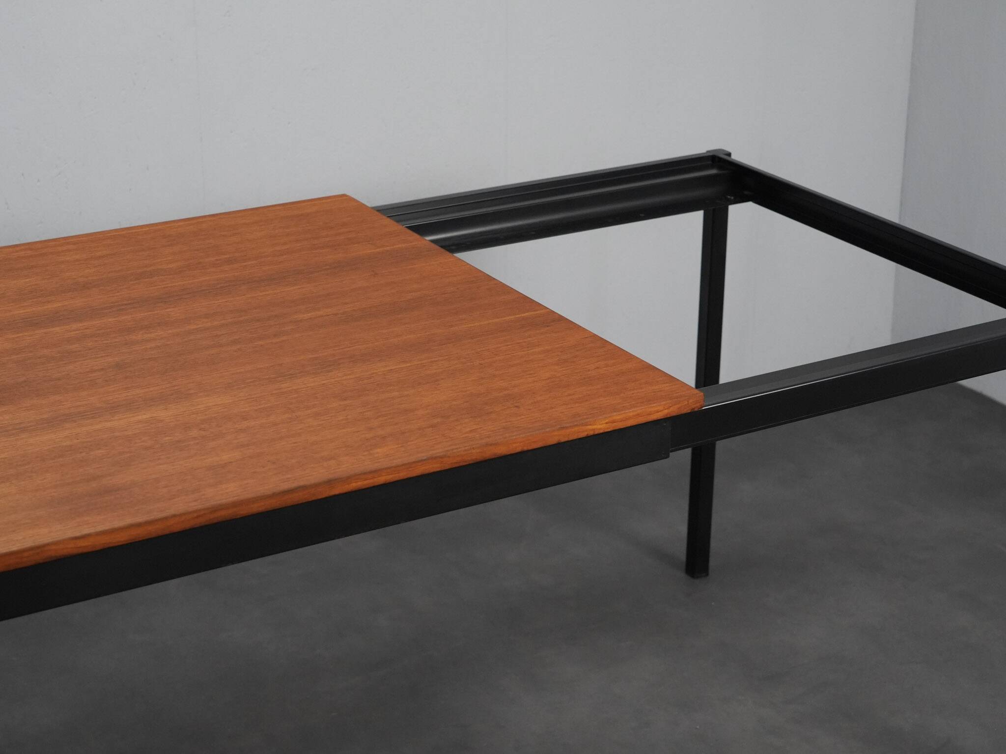 Extendable dining table model 3707 by Gispen, Netherlands, 1960s