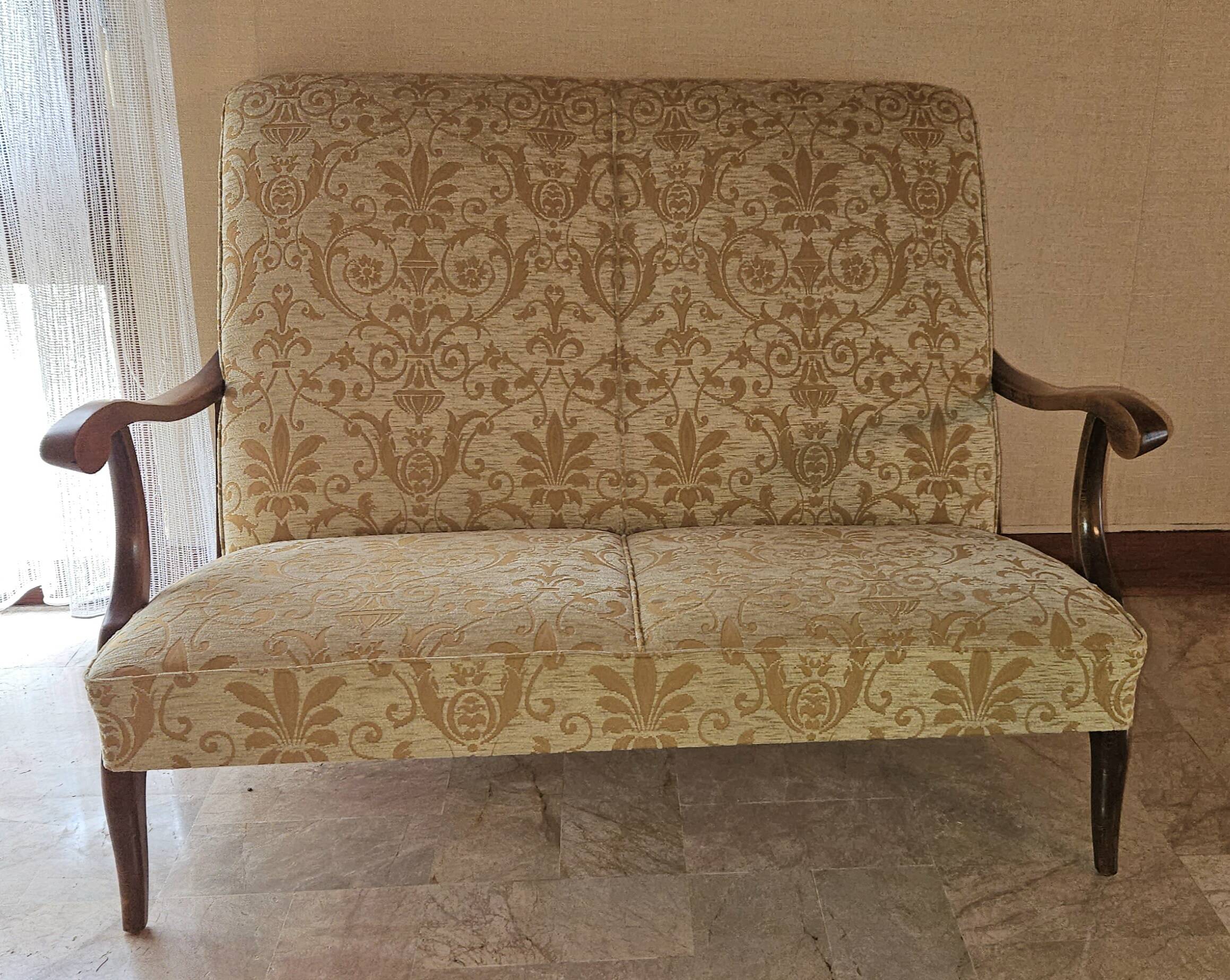 Vintage 3-piece living room in beige fabric