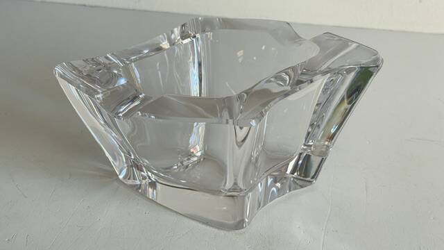 VINTAGE Free-Form Crystal ASHTRAY