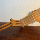 Wooden accordion wall lamp