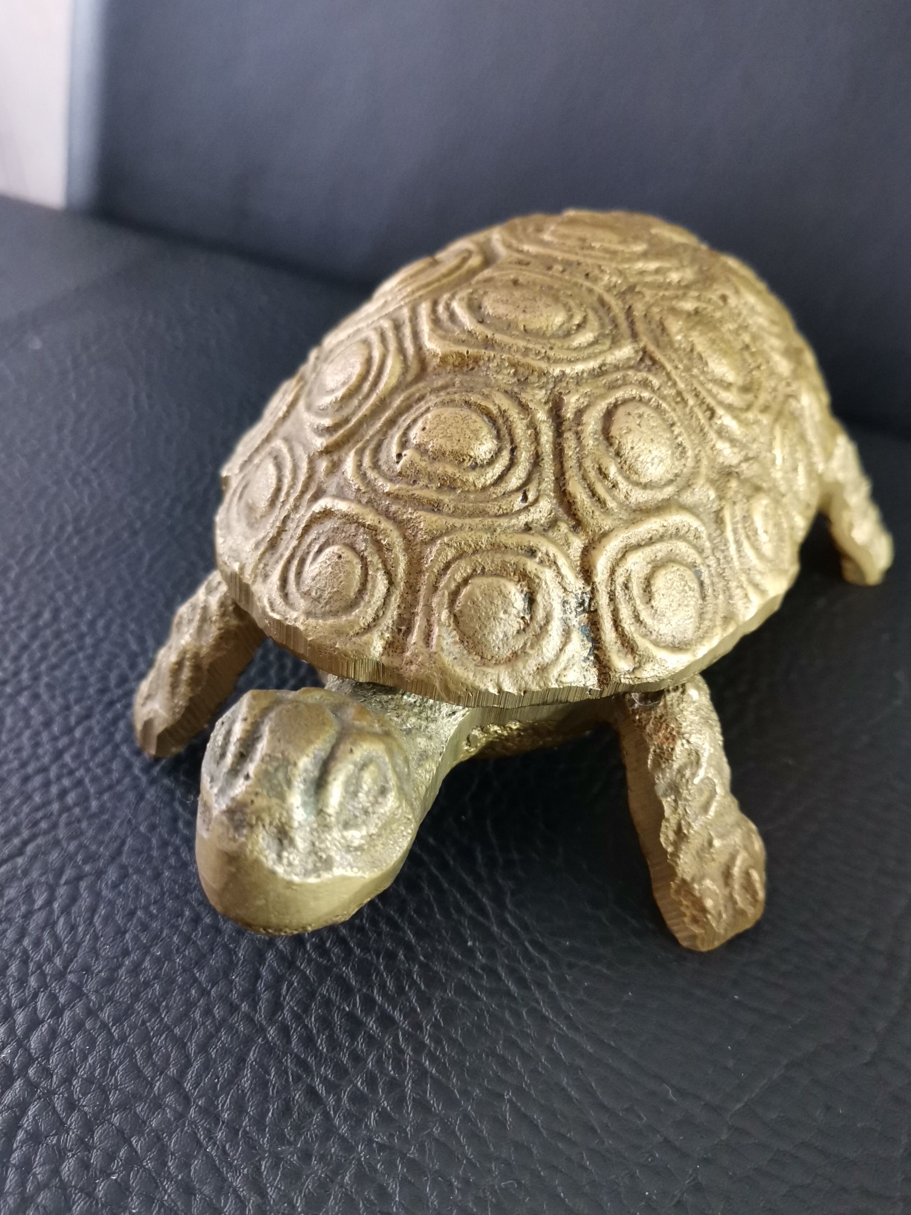 Empty vintage animal bronze pocket