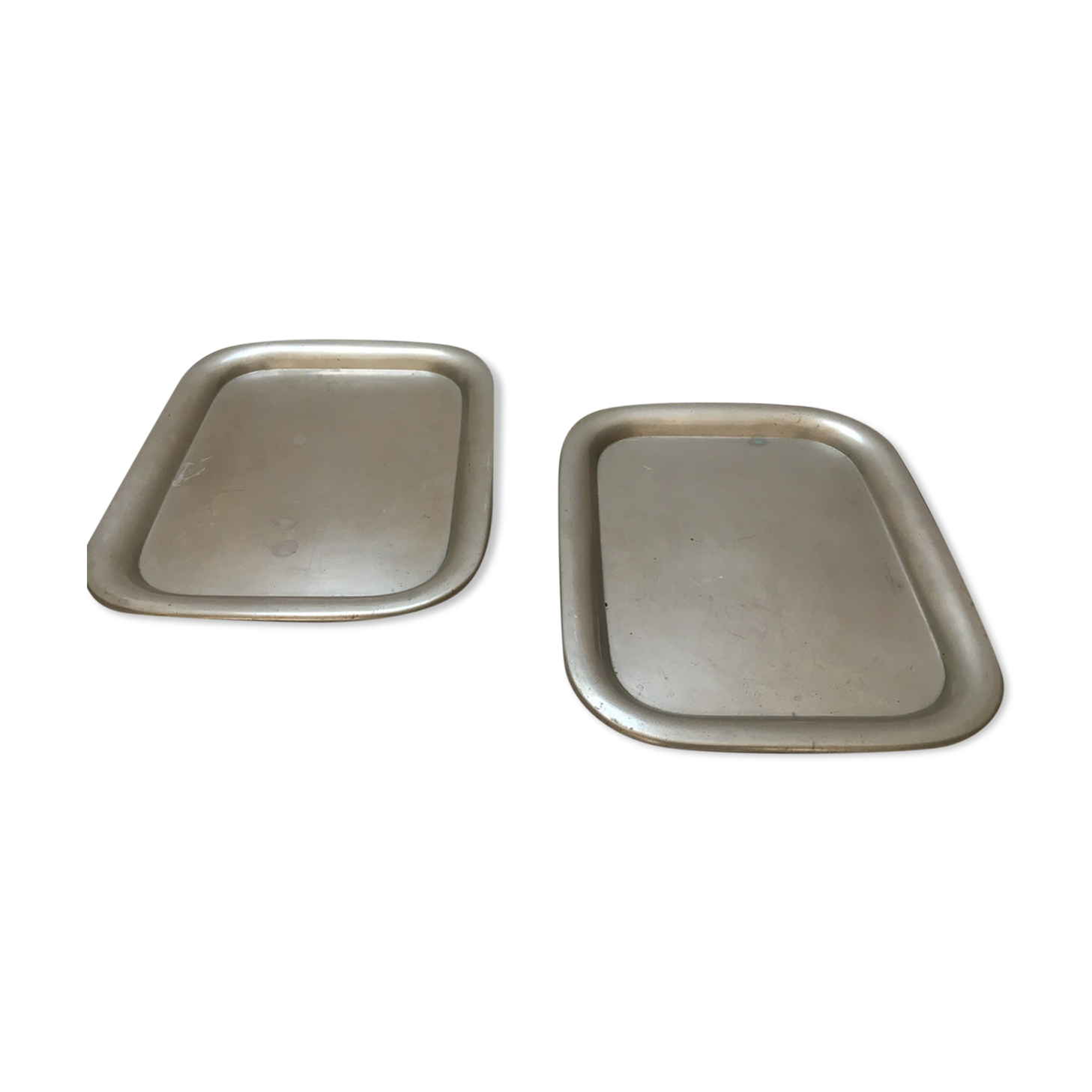 2 plateaux circa 1930