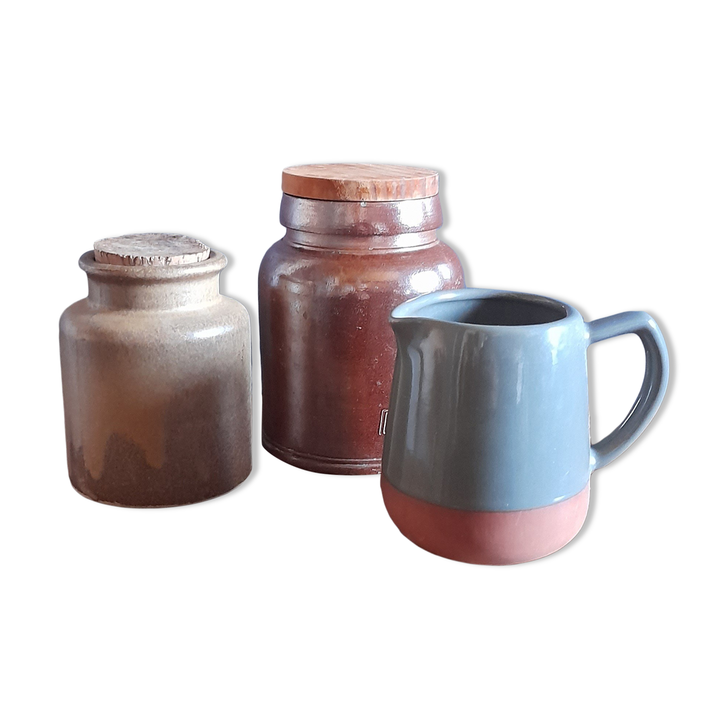 Trio of pottery & decorative stoneware pitcher - vintage