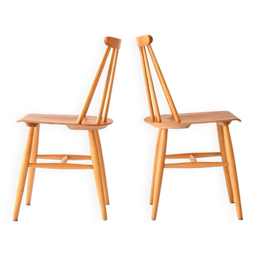 2 vintage Scandinavian chairs