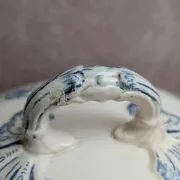 Grande soupière ancienne en terre de fer Creil et Montereau – Perruche