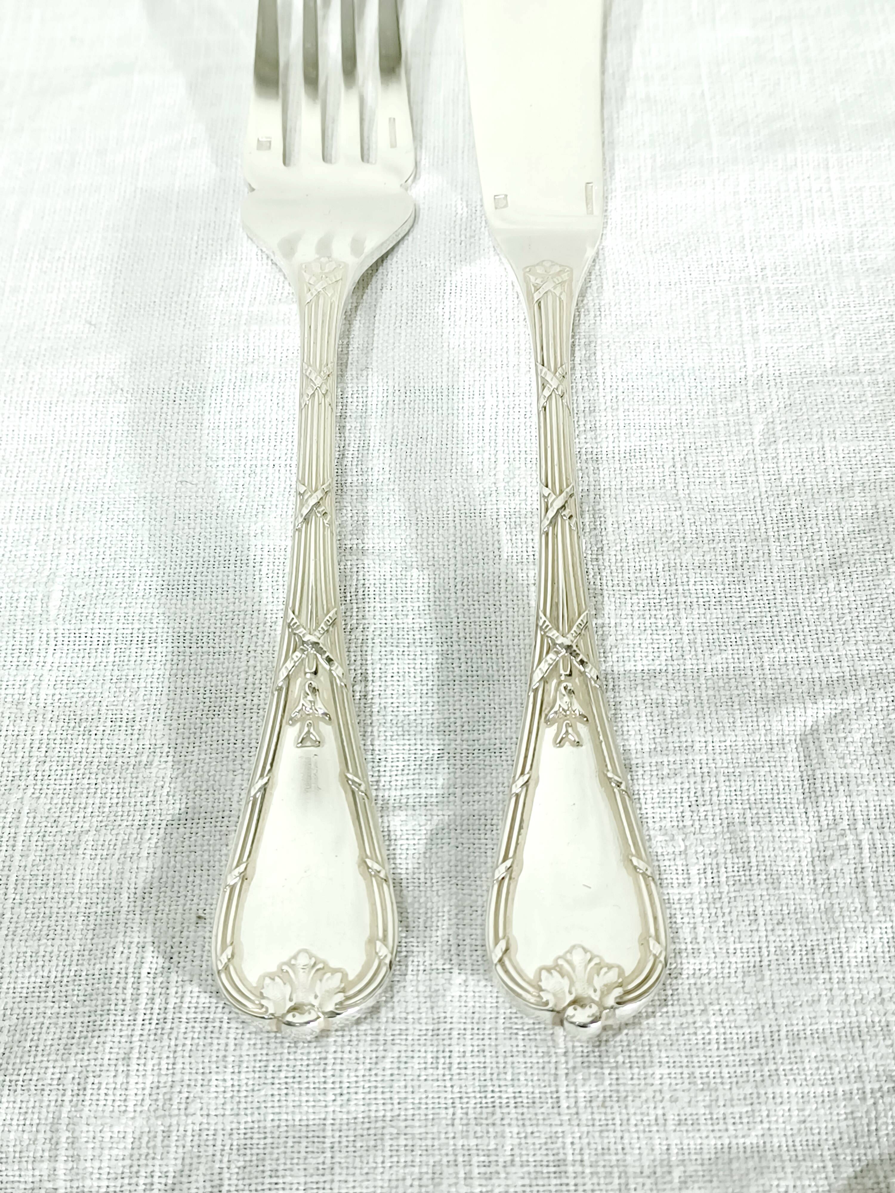 Christofle – 12-piece silver-plated fish cutlery set