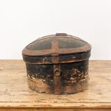 Late 18th century Swedish folkart travel chest