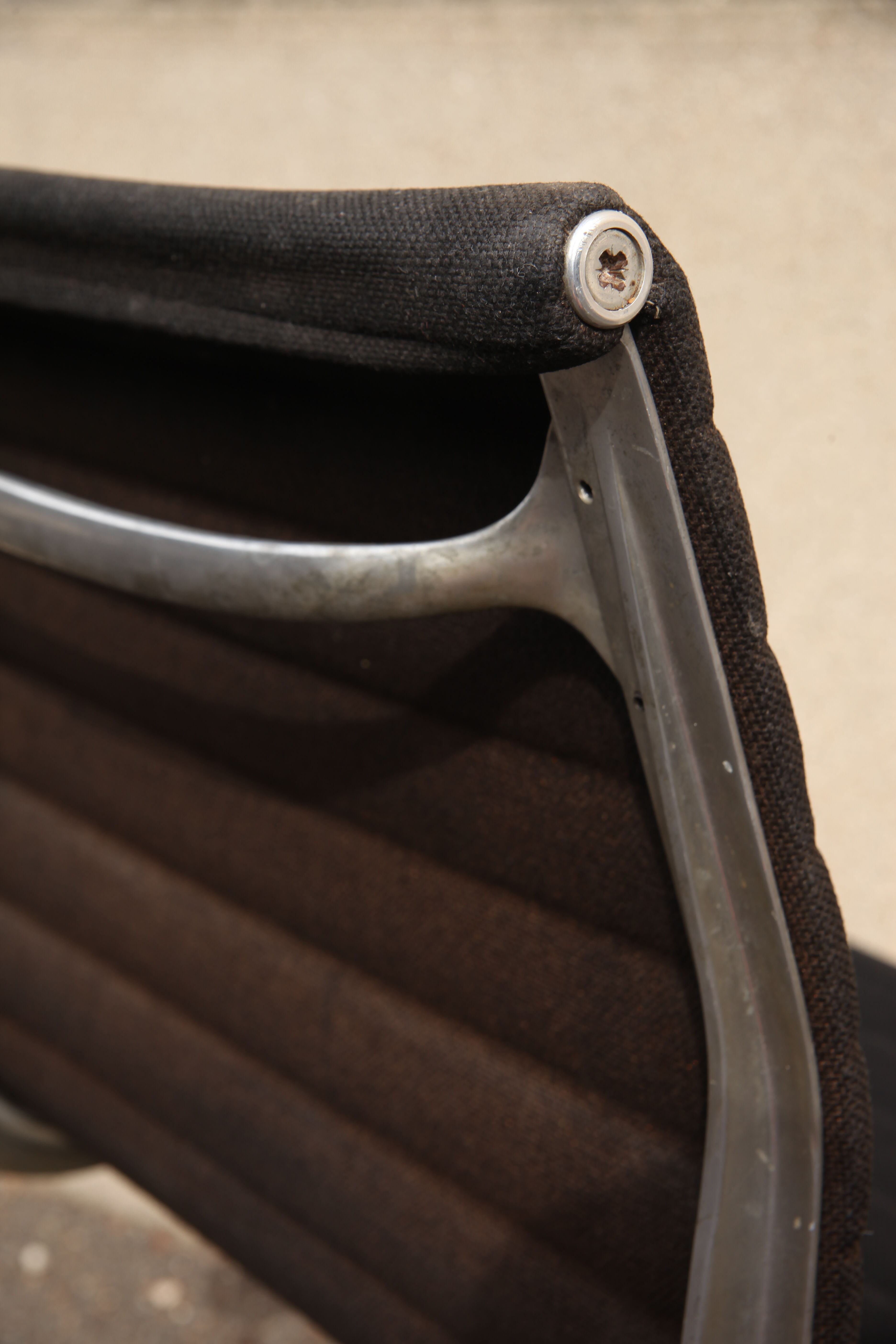 Chaise de bureau Eames pour Herman Miller EA 106