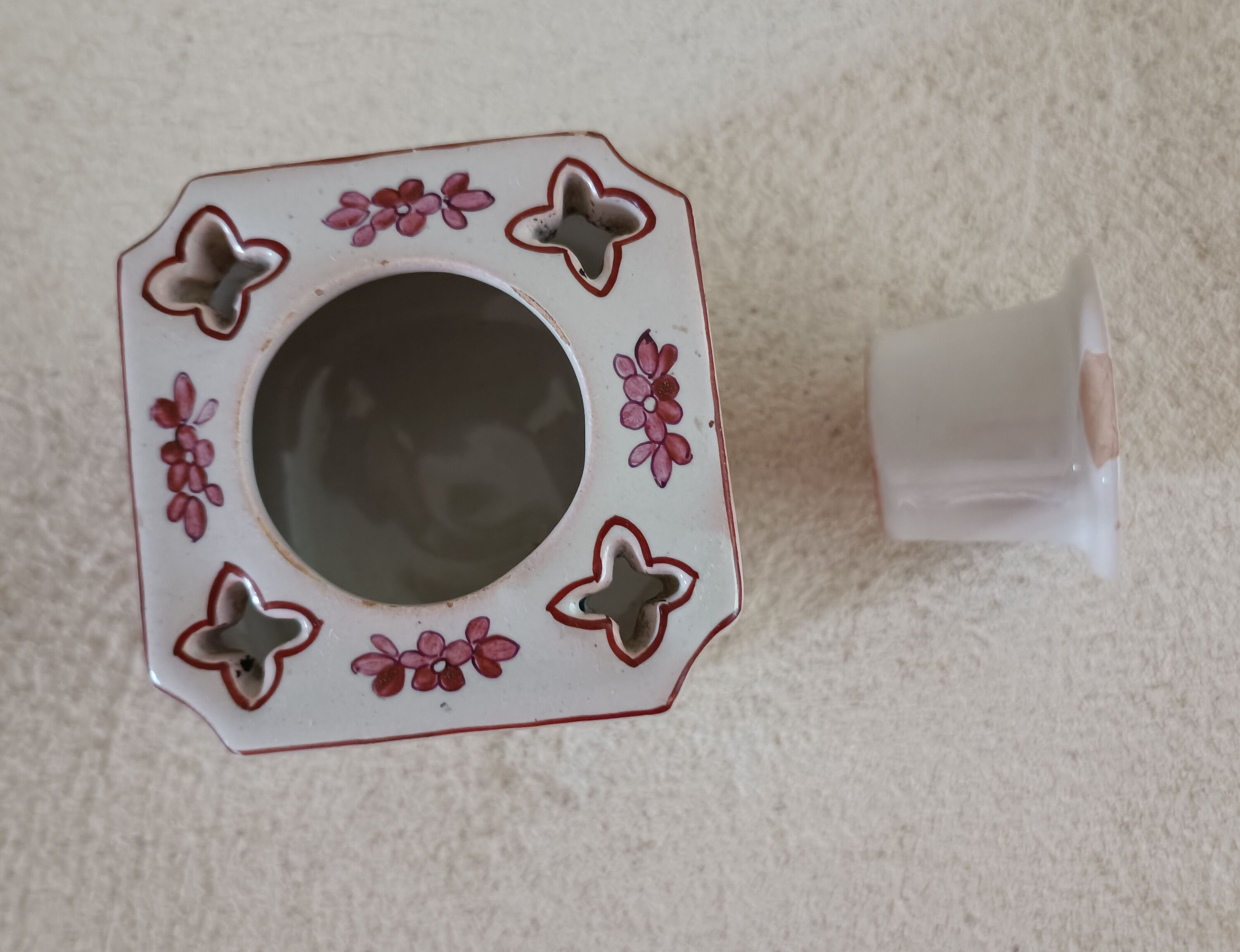 Earthenware inkwell signed Perrier fils