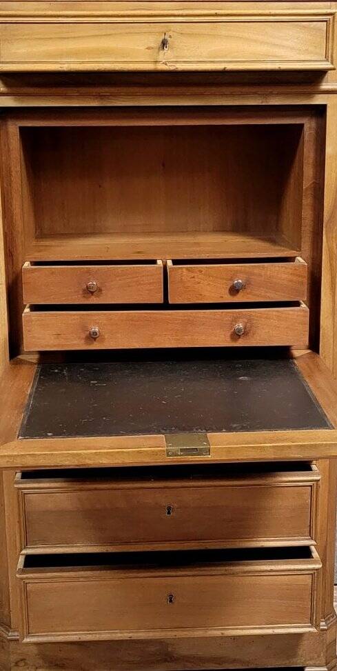 Walnut weekly secretary – Louis-Philippe period, 19th century