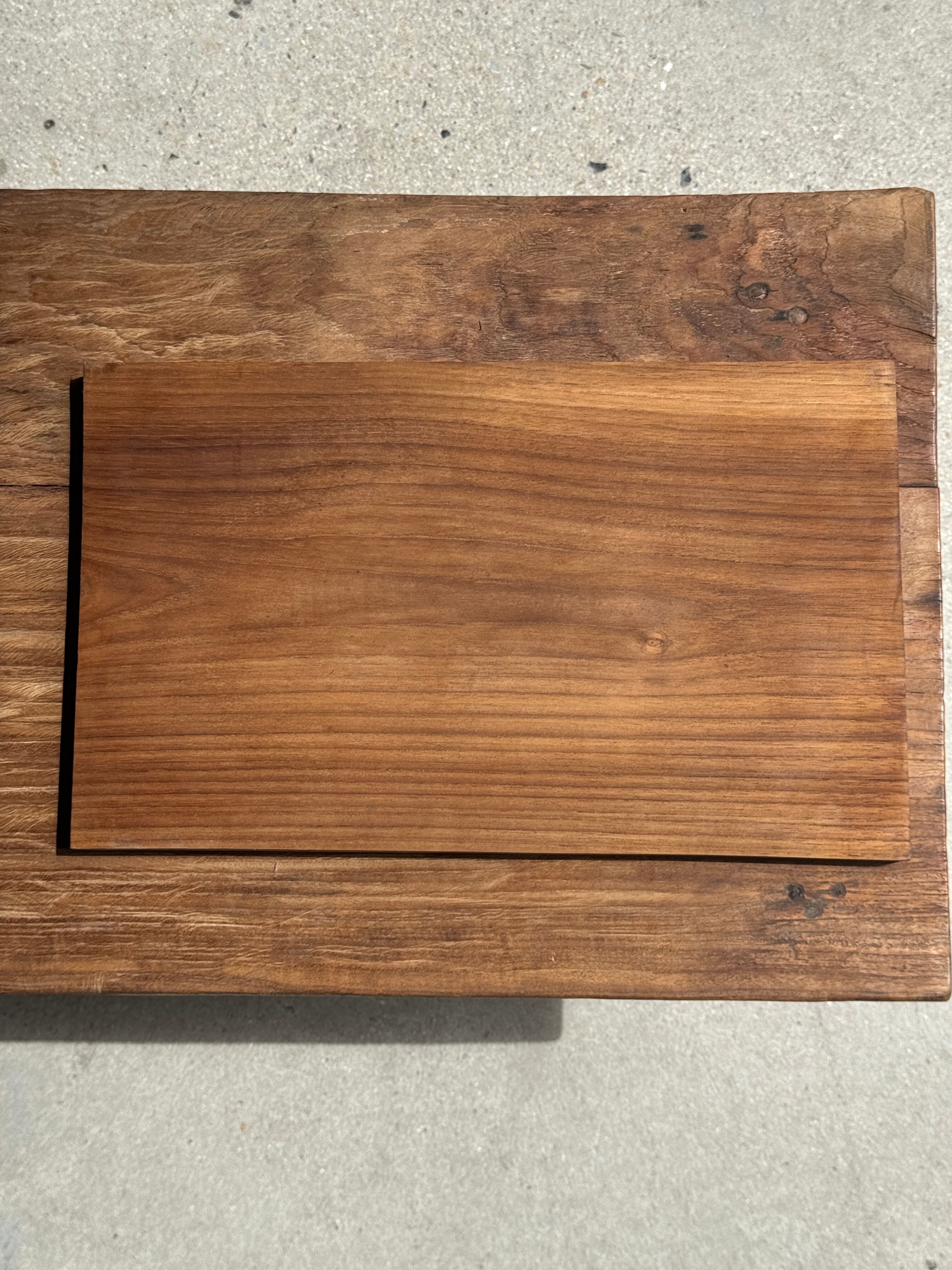 Rectangular solid teak tray with carved edges 40x25