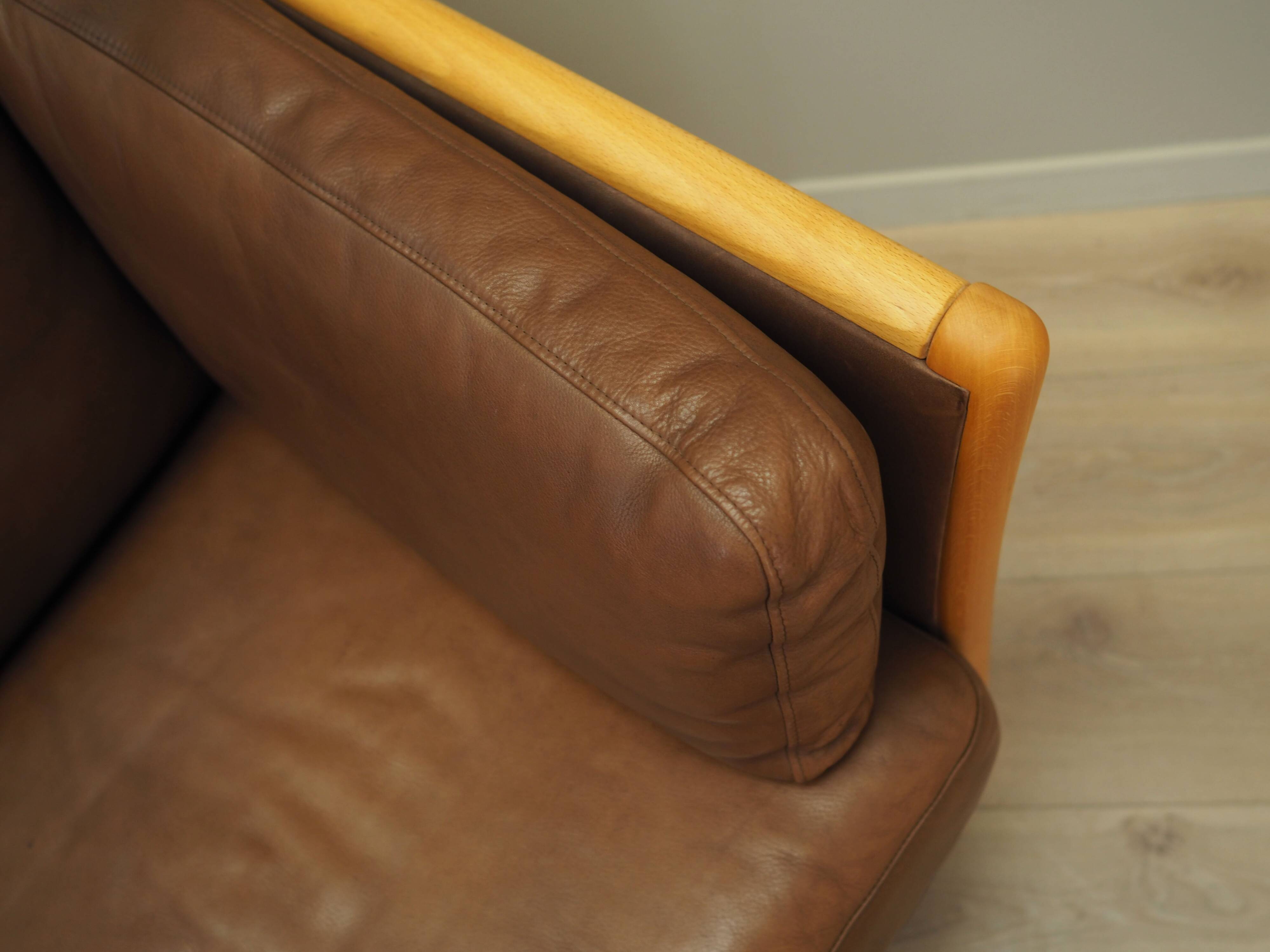 Brown leather sofa, Danish design, 1970s, production: Denmark