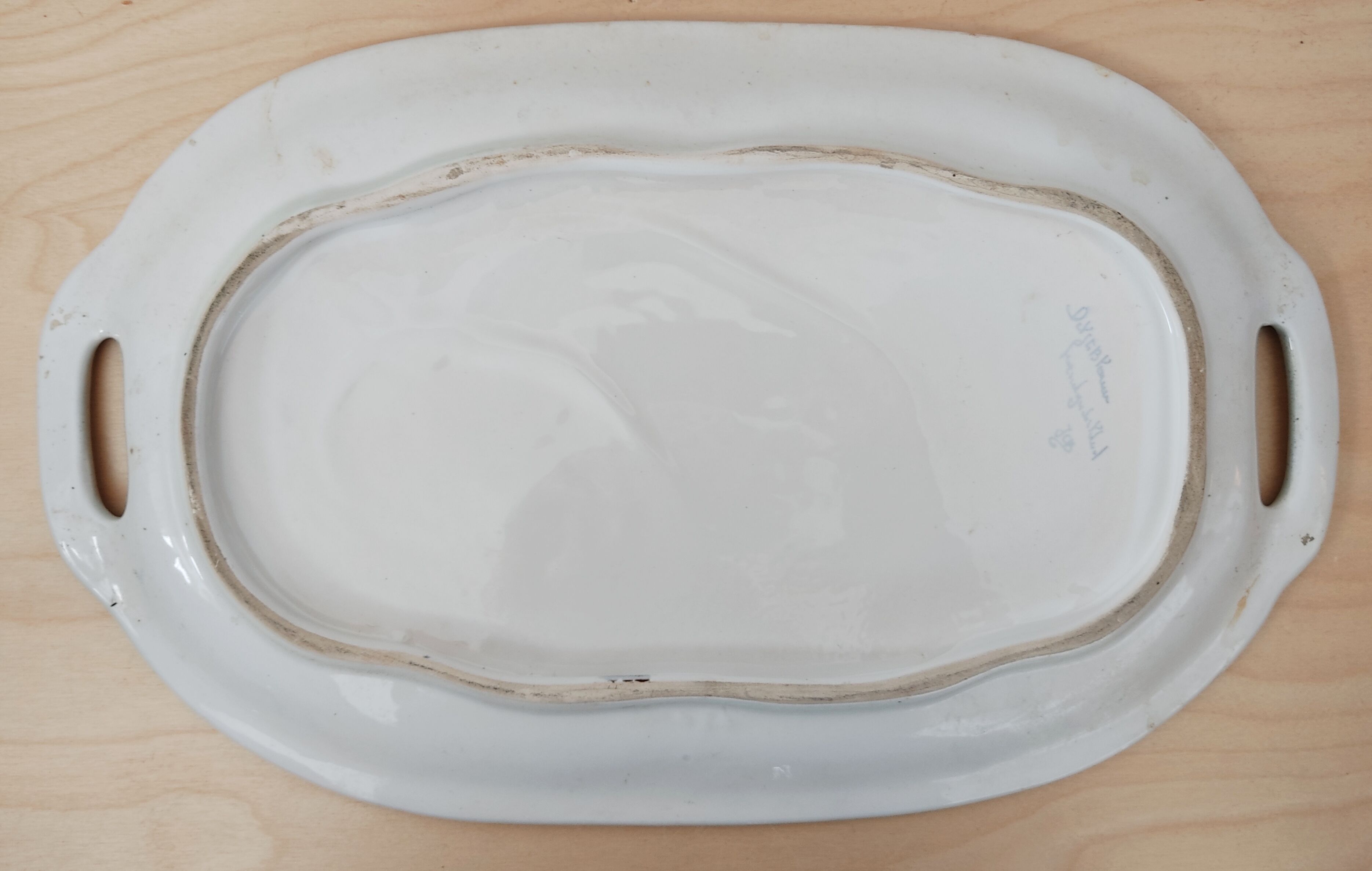 Delft earthenware platter