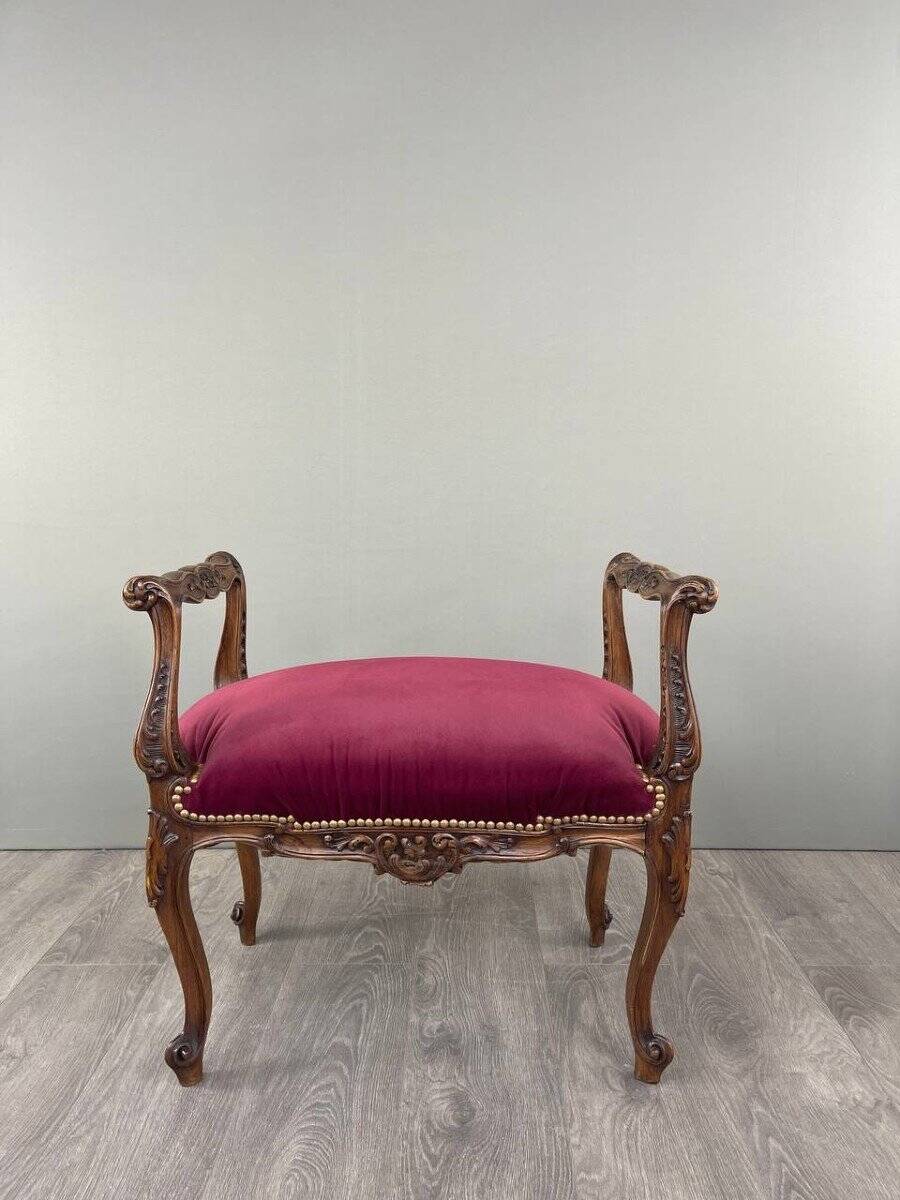 Ensemble chaise et repose-pieds de style louis xv, xixe siècle