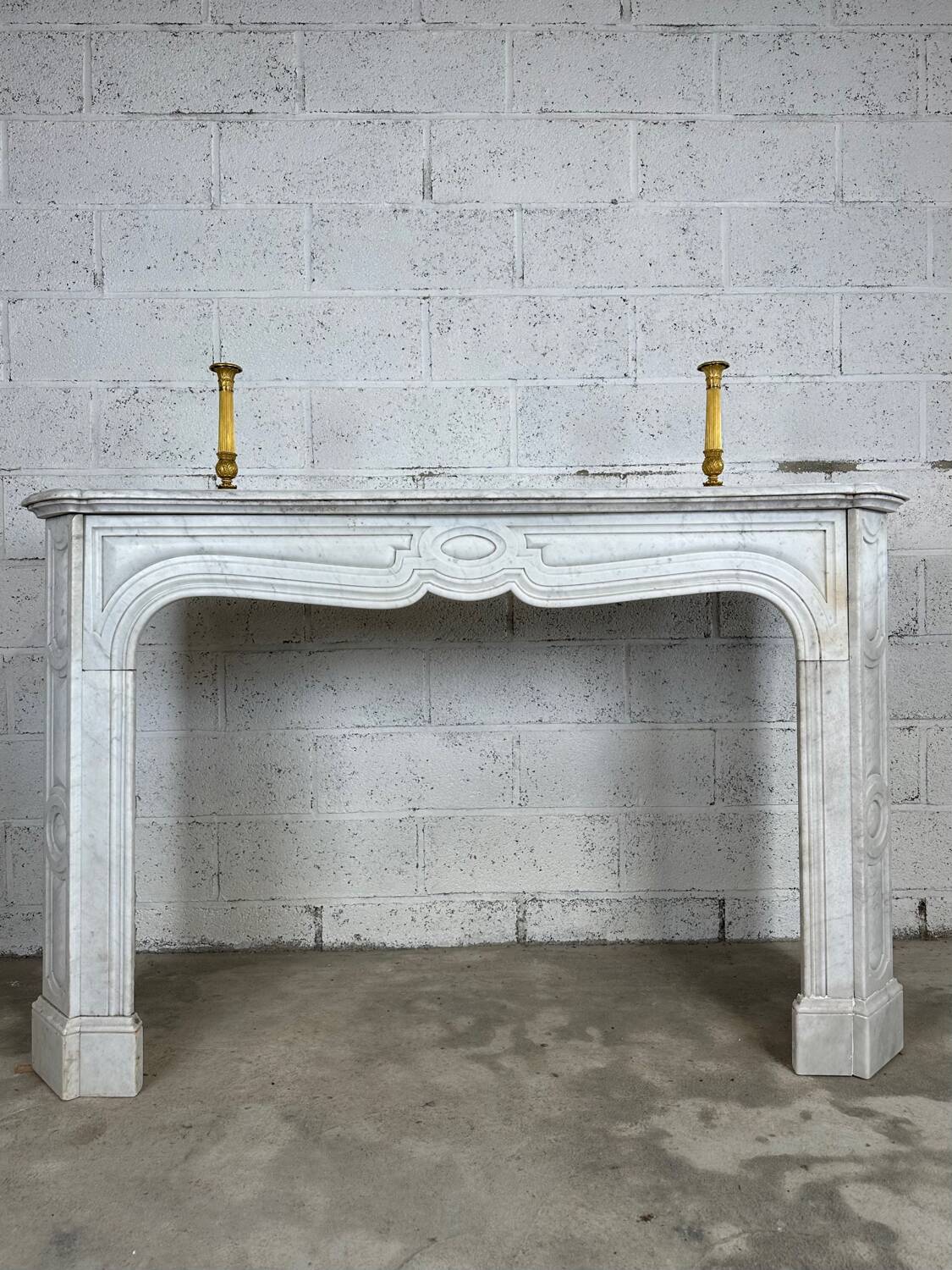 19th century white Carrara marble fireplace