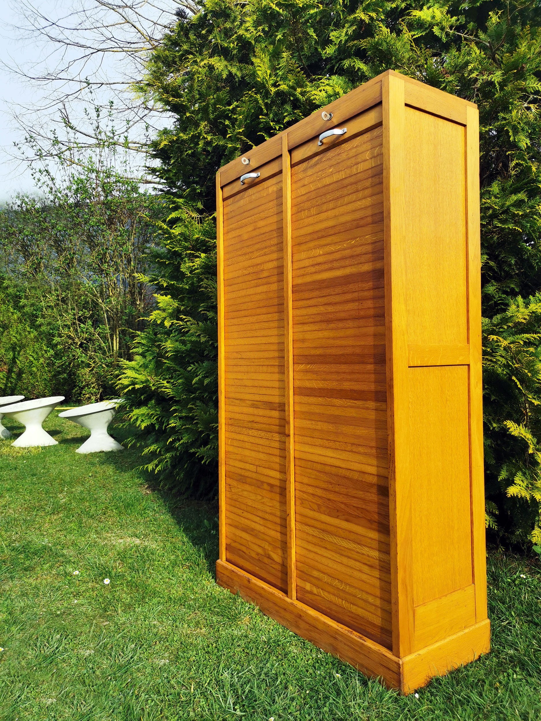 double curtain binder, year 50, light oak