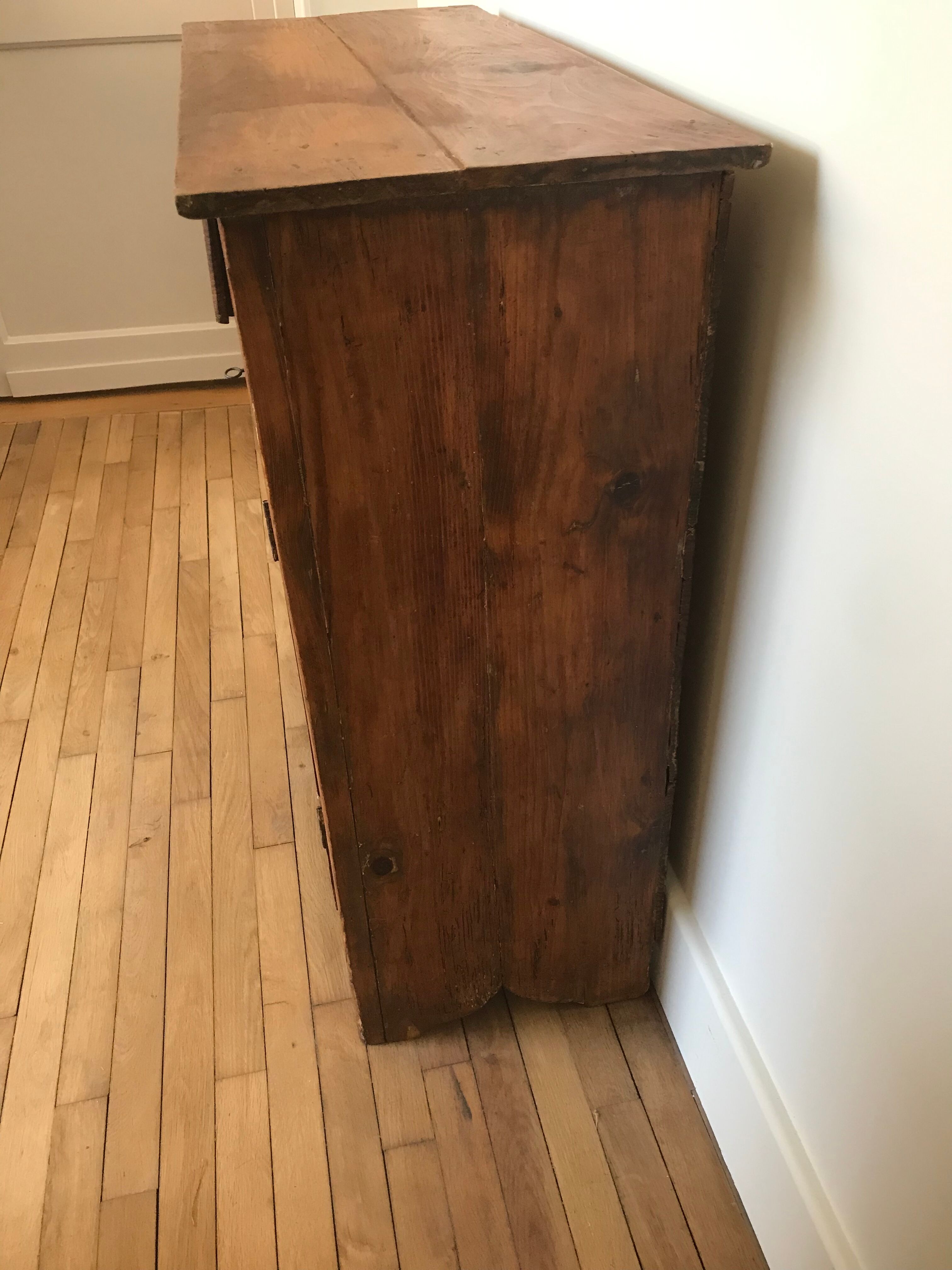 Parisian buffet confiturier type