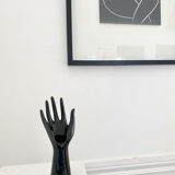 Black ceramic ring hand