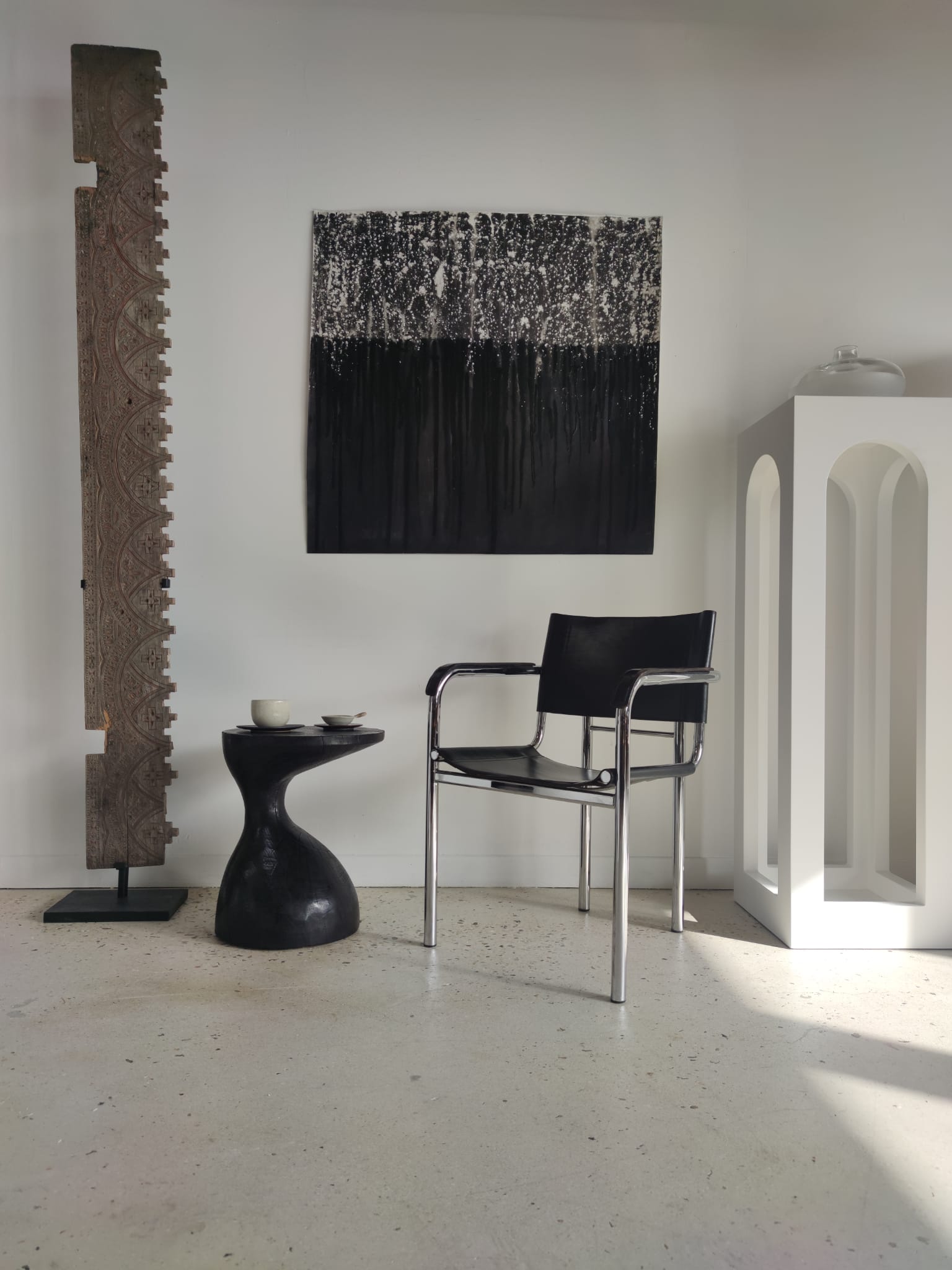 Sofa end in solid wood monoxyl organic shape black color