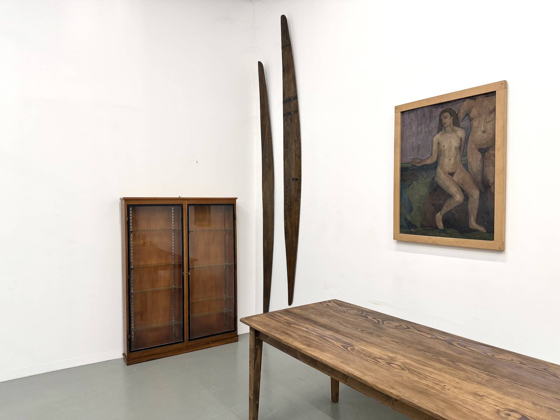 Vitrine de présentation murale Siegel Paris – Chêne & Verre – 1950