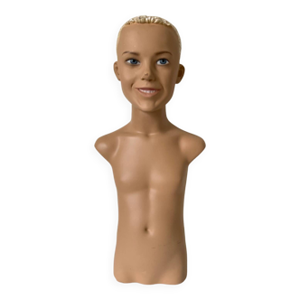 Child mannequin