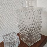 Glass whiskey decanter