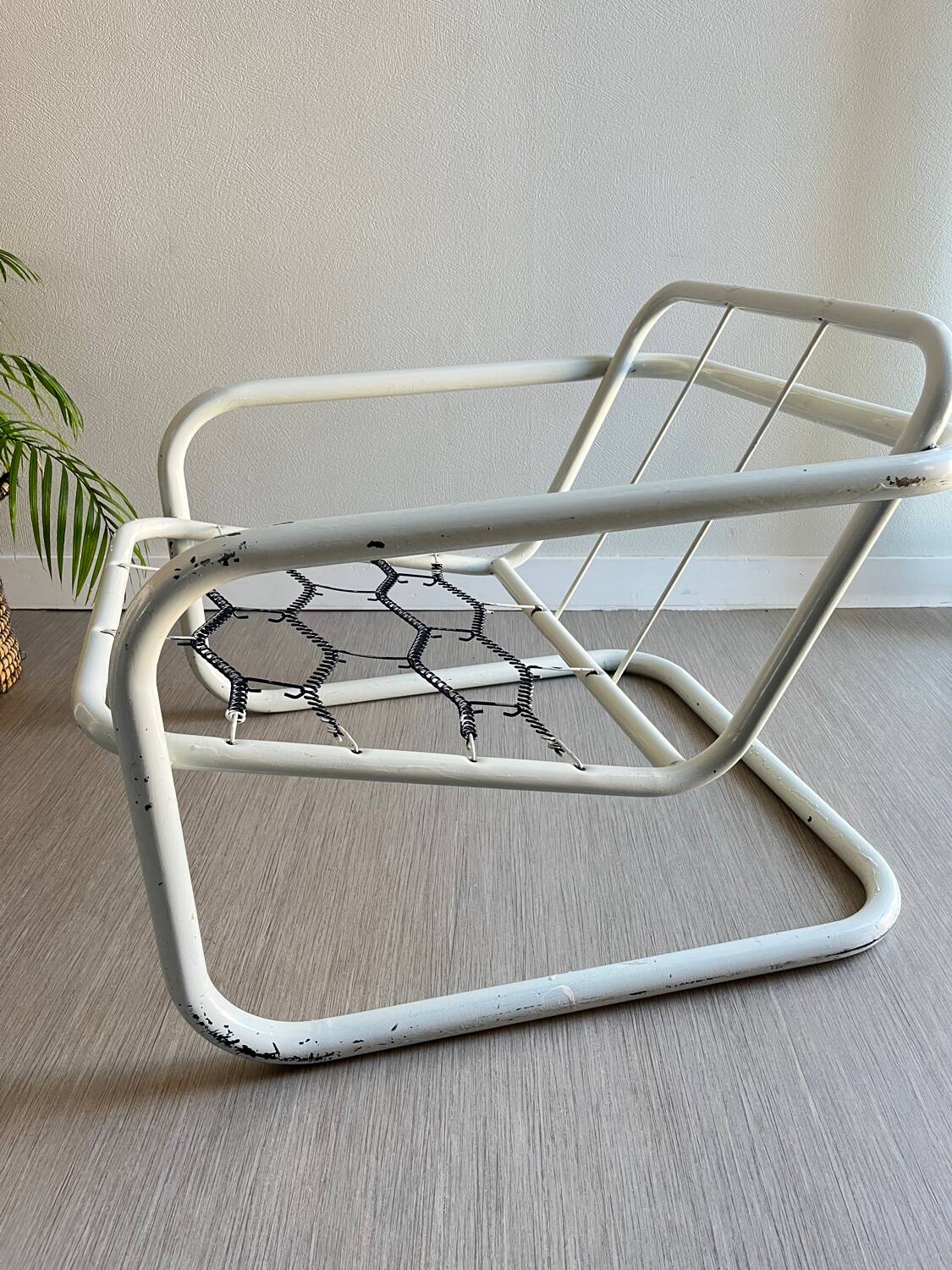 Vintage Prisunic armchair spring - summer 1973
