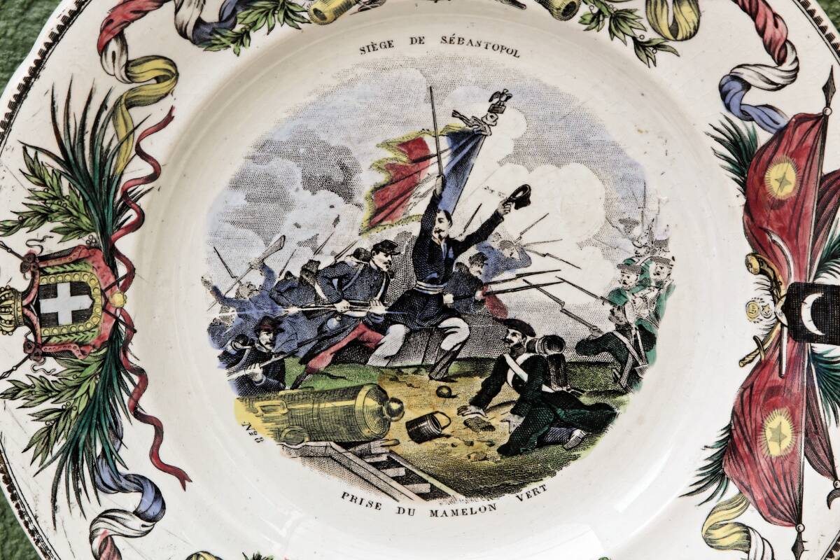 Set of 10 plates Creil & Montereau, Siege of Sebastopol, fine earthenware
