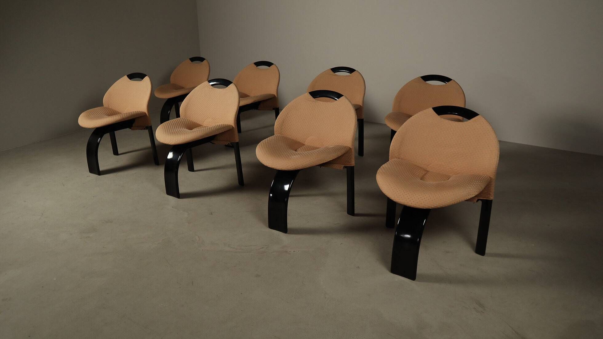 Set of eight ‘Sail’ dining chairs by Giovanni Offredi for Saporiti Italia, 1973