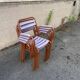 4 Chaises style tolix vintage -en métal et bois. 1950s. Vintage français. - jolie patine - intérieur ou extérieur couvert - peinture