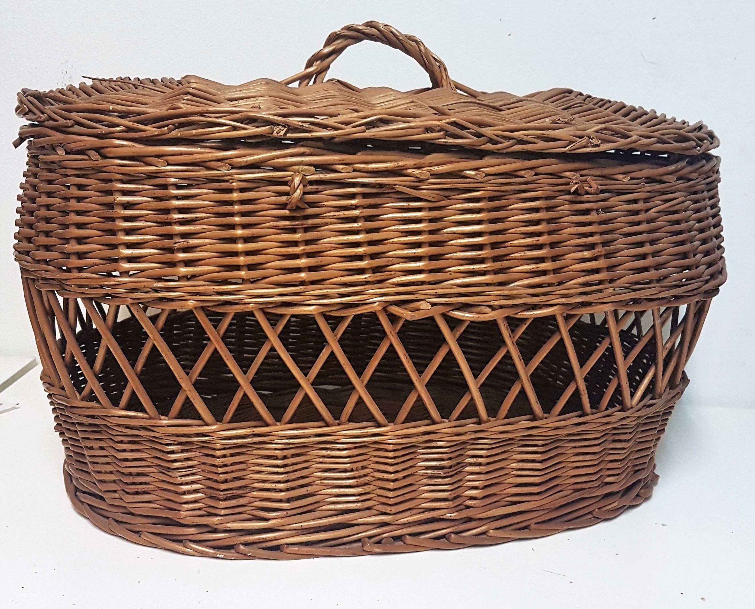 Rattan basket