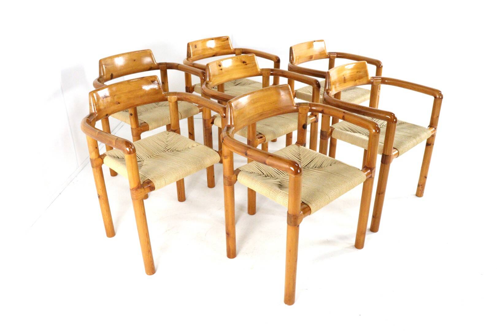 Set of 7 dining room chairs