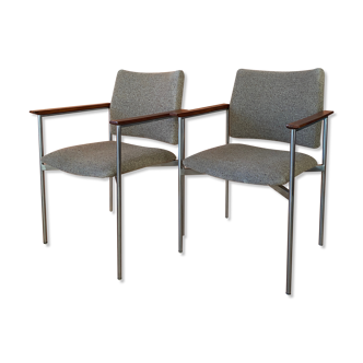 Set of 2 vintage design lounge chairs