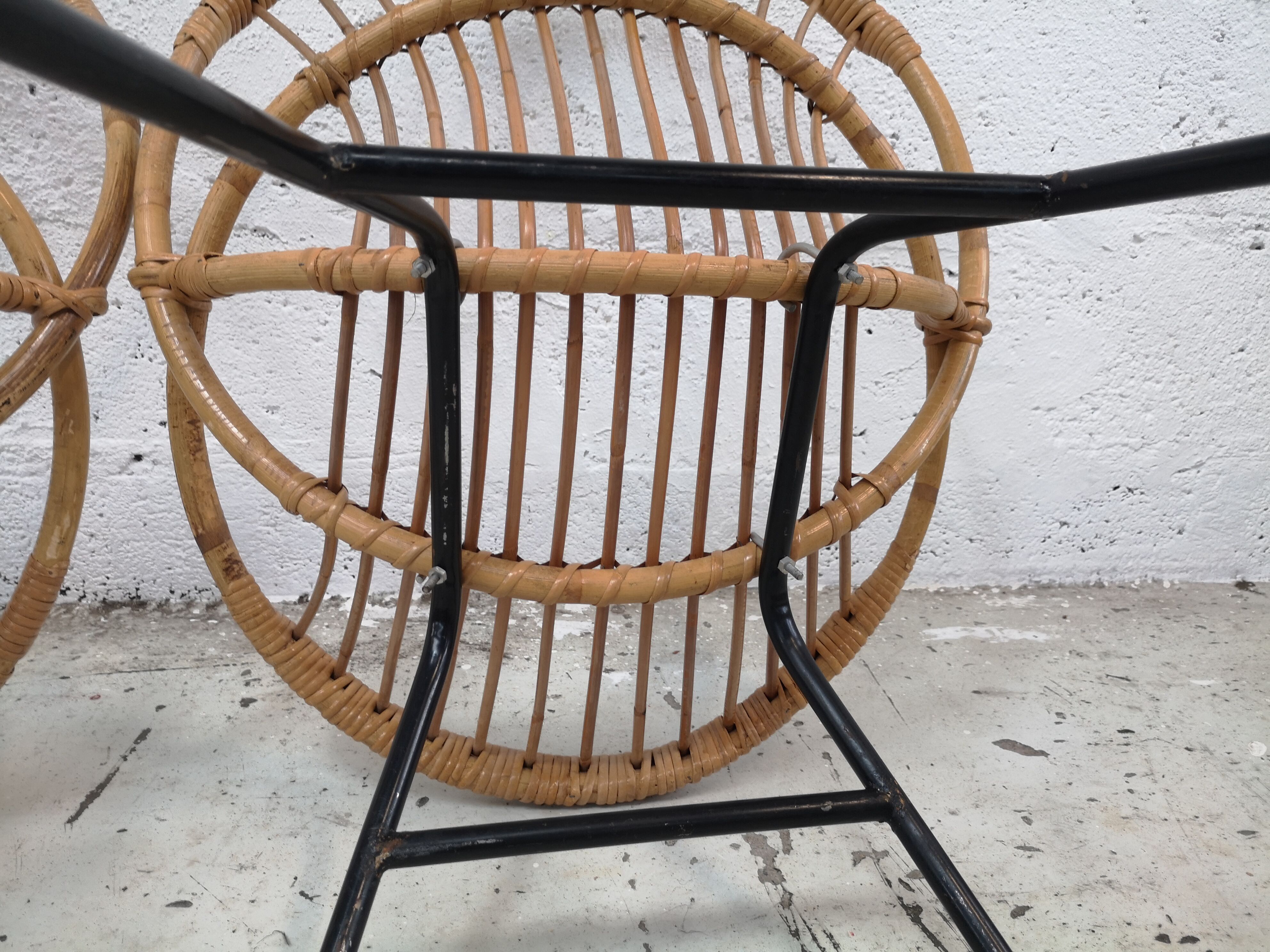 Pair of armchairs shell rattan