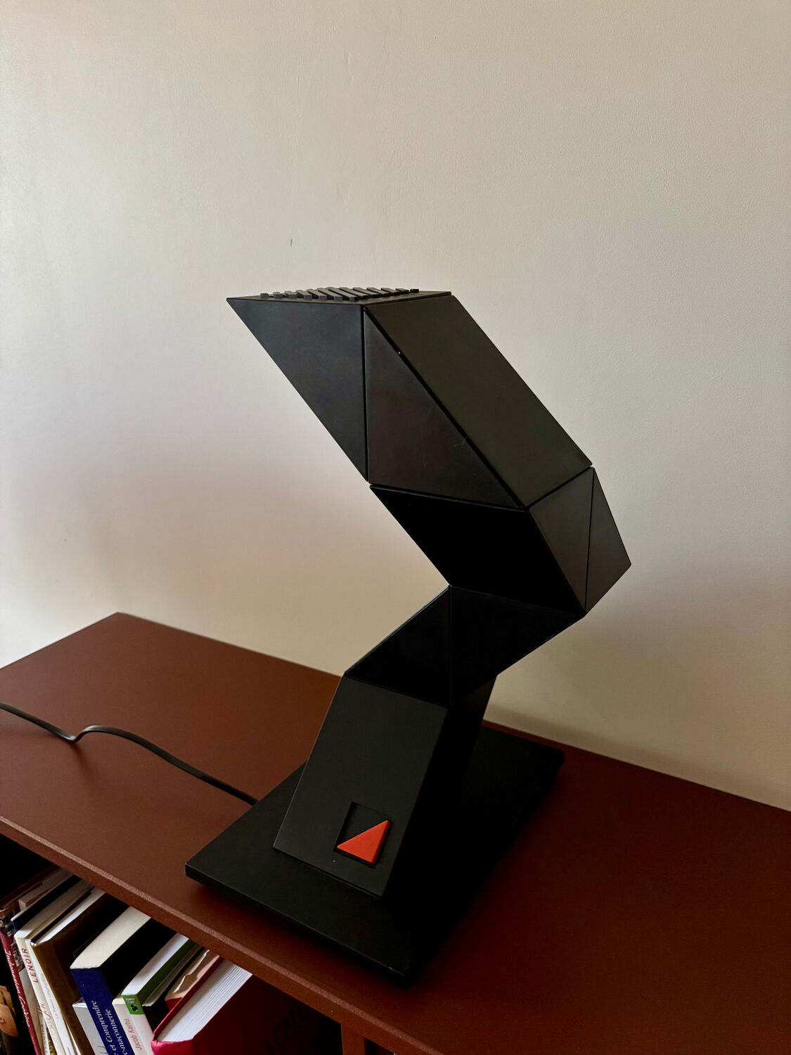 Zig Zag Shui LD Chan Lamp (Elite) - 80s